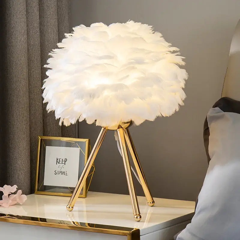 Nordic Feather Table Lamp - Romantic Modern Design - Lighting > & Floor Lamps lamps
